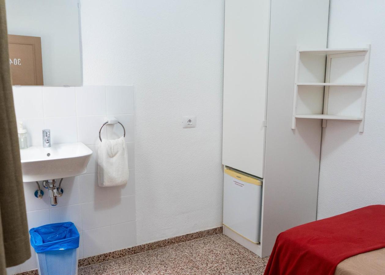 Pension Alcala Luaran gambar
